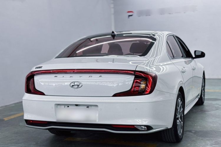 Used Hyundai Mistra 2021 1.8L CVT GLX Elite Edition Exterior 6