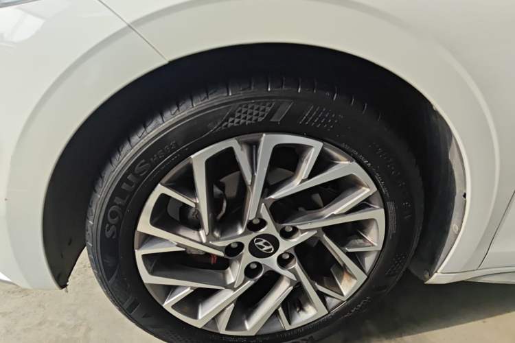 Used Hyundai Mistra 2021 1.8L CVT GLX Elite Edition Exterior 7