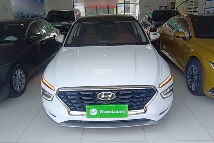 Used Hyundai Mistra 2021 1.8L CVT LUX Premium Edition Front