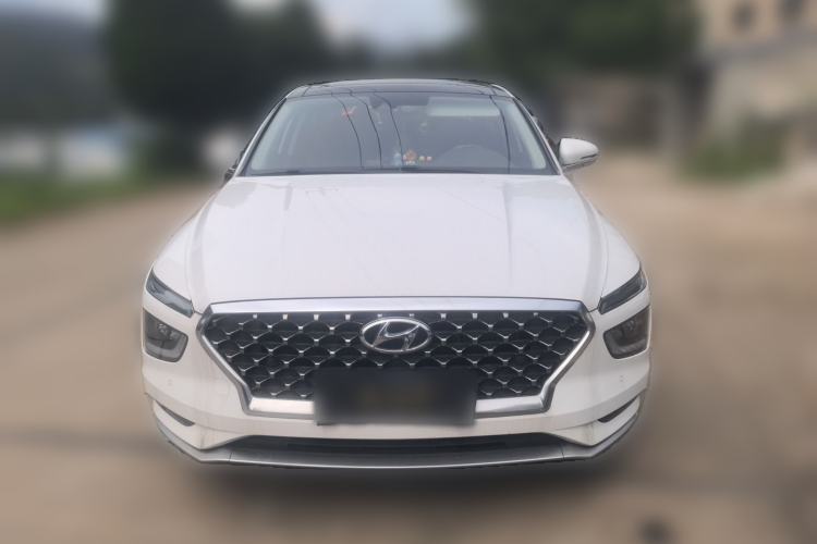 Used Hyundai Mistra 2021 270TGDi DCT LUX Prestige Edition Front