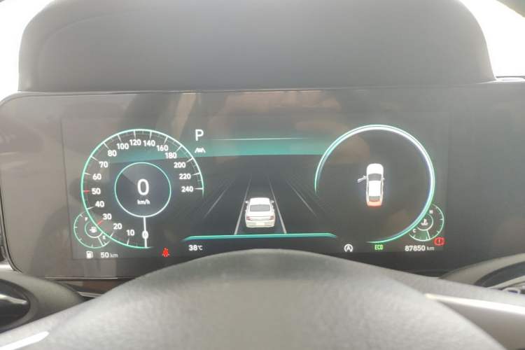 Used Hyundai Mistra 2021 1.8L CVT LUX Premium Edition Instrument Cluster