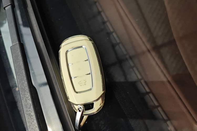 Used Hyundai Mistra 2021 1.8L CVT GLX Elite Edition Interior 1