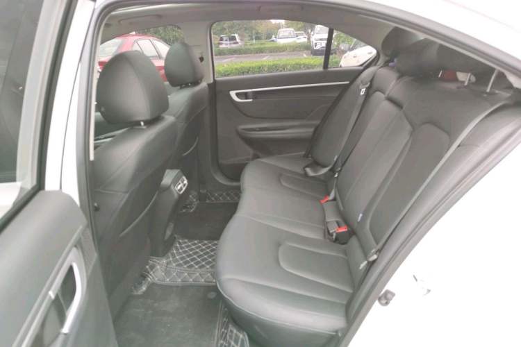 Used Hyundai Mistra 2021 1.8L CVT GLX Elite Edition Interior 3