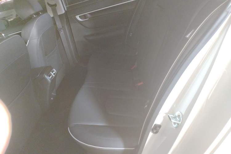 Used Hyundai Mistra 2021 270TGDi DCT TOP Flagship Edition Interior 4