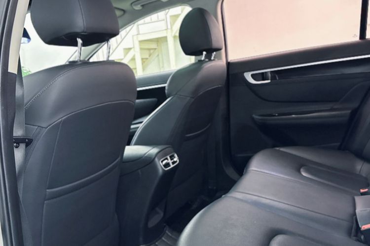 Used Hyundai Mistra 2021 1.8L CVT GLX Elite Edition Interior 4