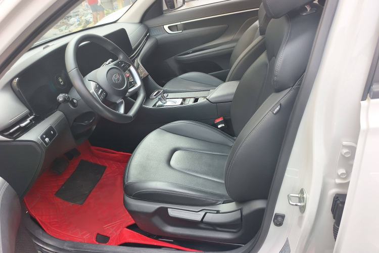 Used Hyundai Mistra 2021 1.8L CVT GLS Leading Edition Left Front Seat