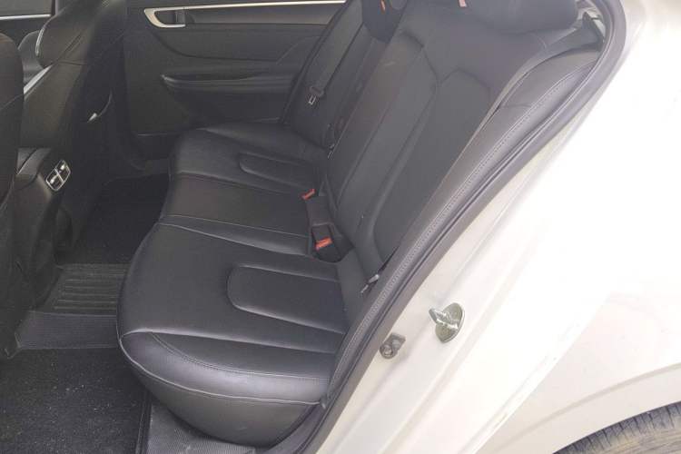Used Hyundai Mistra 2021 1.8L CVT GLX Elite Edition Left Rear Seat