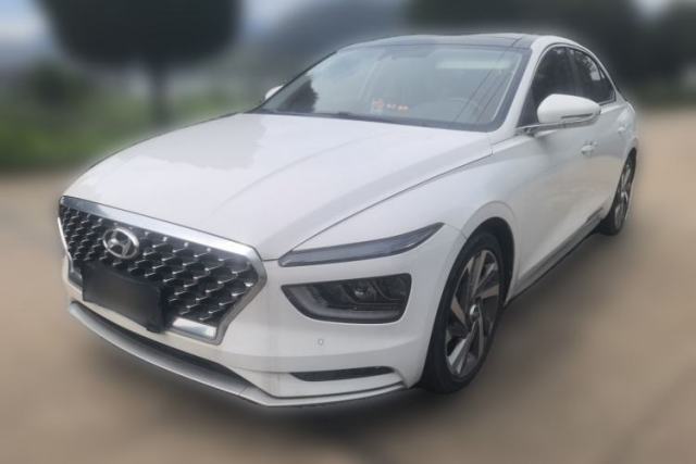 Used Hyundai Mistra 2021 270TGDi DCT LUX Prestige Edition