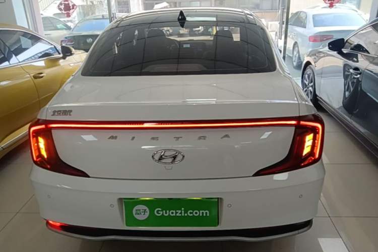 Used Hyundai Mistra 2021 1.8L CVT LUX Premium Edition Rear