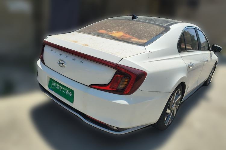 Used Hyundai Mistra 2021 1.8L CVT LUX Premium Edition Rear Right 45 Deg