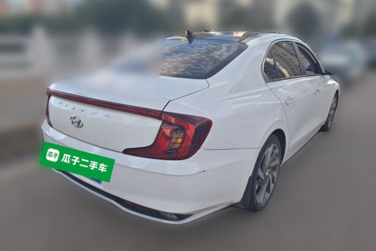 Used Hyundai Mistra 2021 1.8L CVT LUX Premium Edition Rear Right 45 Deg