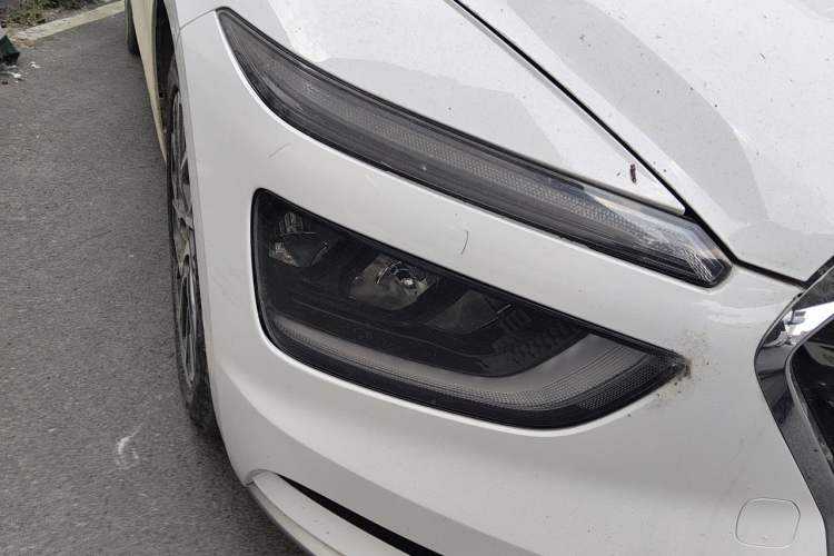 Used Hyundai Mistra 2021 1.8L CVT GLX Elite Edition Right Front Headlight