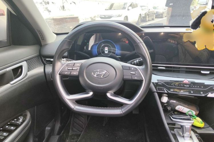 Used Hyundai Mistra 2021 1.8L CVT GLX Elite Edition Steering Wheel