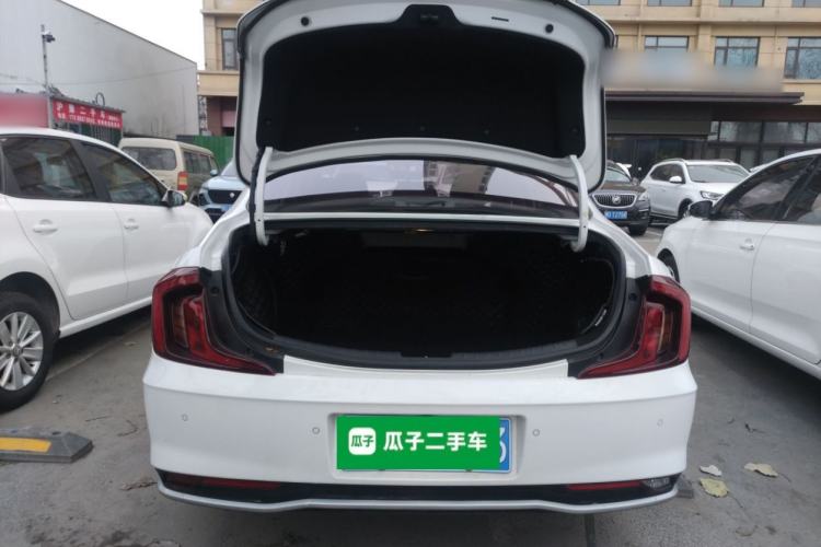 Used Hyundai Mistra 2021 1.8L CVT GLX Elite Edition Trunk
