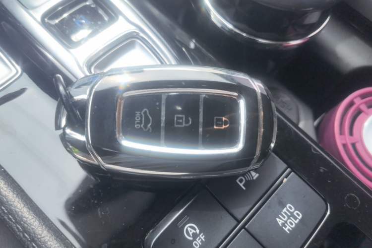 Used Hyundai Mistra 2021 270TGDi DCT LUX Prestige Edition Vehicle Key