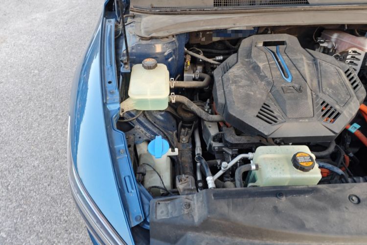 Used Hyundai Mistra New Energy 2021 LUX Premium Edition Engine Bay Right