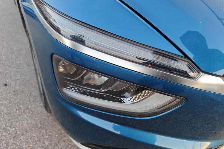 Used Hyundai Mistra New Energy 2021 LUX Premium Edition Right Front Headlight