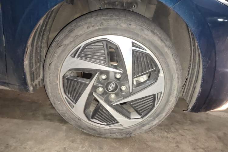 Used Hyundai Mistra New Energy 2021 TOP Flagship Edition Right Front Wheel Hub