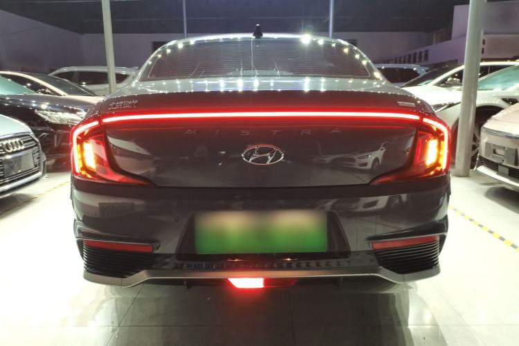 Used Hyundai Mistra New Energy 2021 LUX Premium Edition Exterior 4