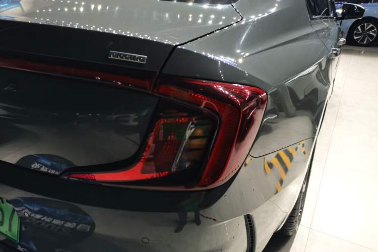 Used Hyundai Mistra New Energy 2021 LUX Premium Edition Exterior 6