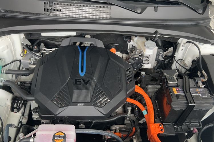 Used Hyundai Mistra New Energy 2021 GLX Elite Edition Engine Bay