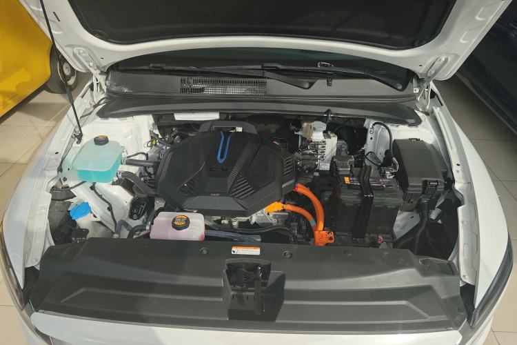 Used Hyundai Mistra New Energy 2021 GLX Elite Edition Engine Bay