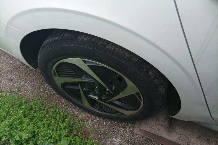 Used Hyundai Mistra New Energy 2021 GLX Elite Edition Exterior 5