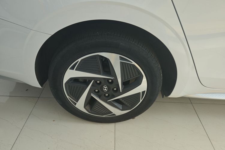 Used Hyundai Mistra New Energy 2021 GLX Elite Edition Exterior 8