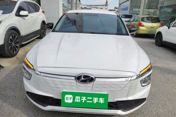 Used Hyundai Mistra New Energy 2021 GLX Elite Edition Front