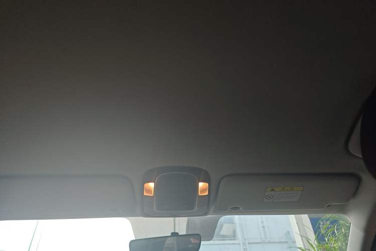 Used Hyundai Mistra New Energy 2021 GLX Elite Edition Headliner