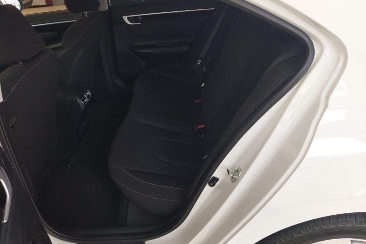 Used Hyundai Mistra New Energy 2021 GLX Elite Edition Interior 4