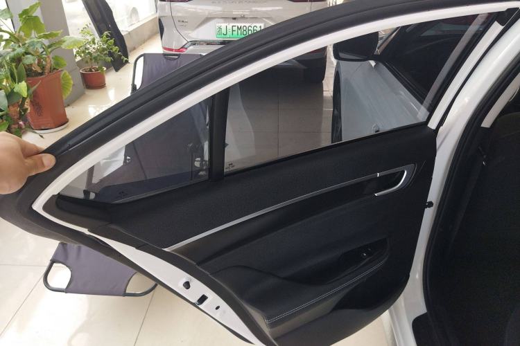 Used Hyundai Mistra New Energy 2021 GLX Elite Edition Interior 8