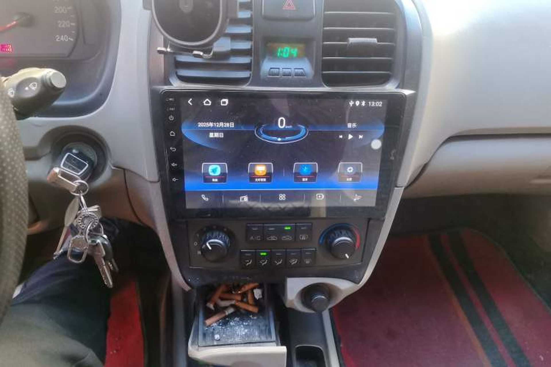 Used Hyundai MoInca 2009 1.8L Manual Comfort Edition GL Audio And AC Panel