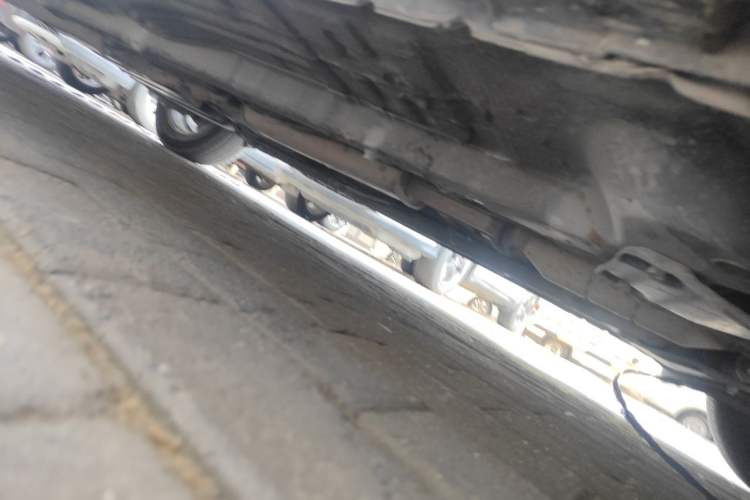 Used Hyundai MoInca 2009 2.0L Manual Comfort Edition GL Chassis Front Right