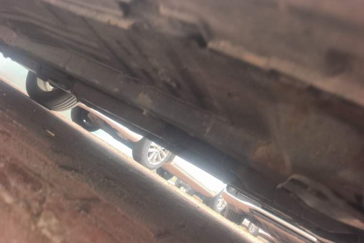 Used Hyundai MoInca 2009 1.8L Manual Comfort Edition GL Chassis Front Right