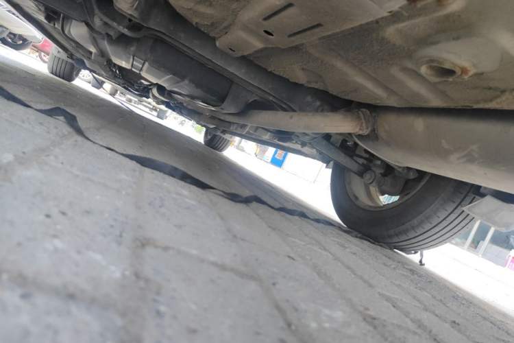 Used Hyundai MoInca 2009 2.0L Manual Comfort Edition GL Chassis Rear