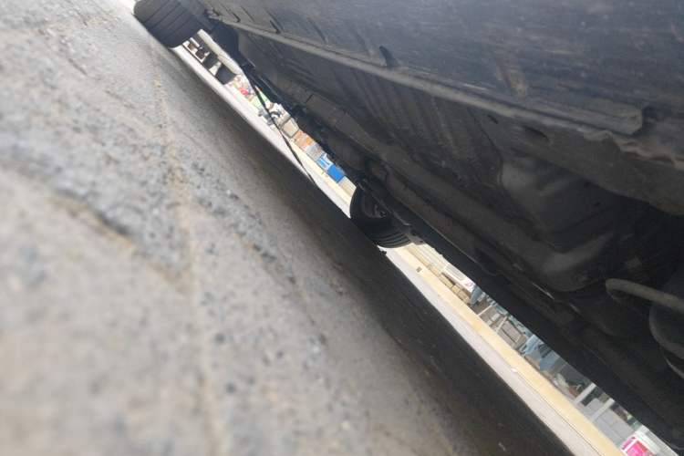 Used Hyundai MoInca 2009 2.0L Manual Comfort Edition GL Chassis Rear Left