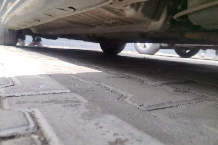 Used Hyundai MoInca 2009 1.8L Manual Comfort Edition GL Chassis Rear Left
