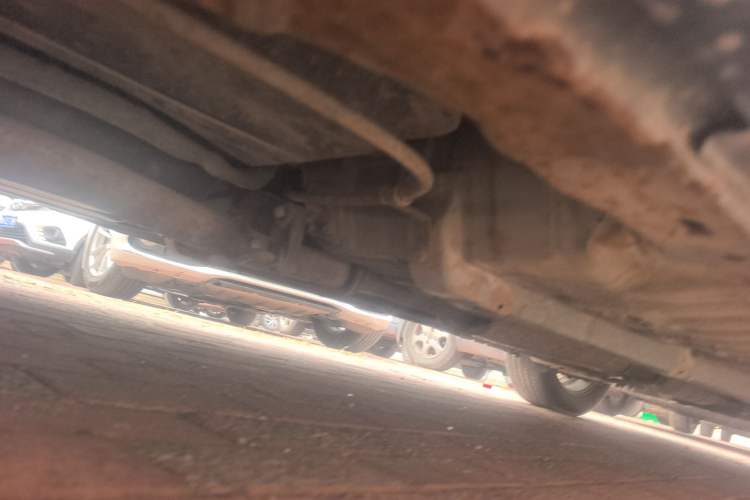 Used Hyundai MoInca 2009 1.8L Manual Comfort Edition GL Chassis Rear Right
