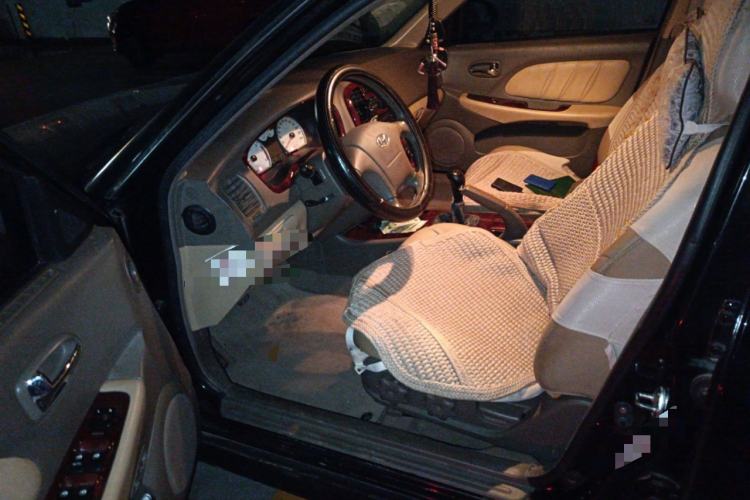 Used Hyundai MoInca 2009 1.8L Manual Luxury Edition GL Driver Seat