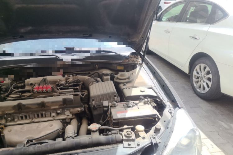 Used Hyundai MoInca 2009 1.8L Manual Comfort Edition GL Engine Bay Left