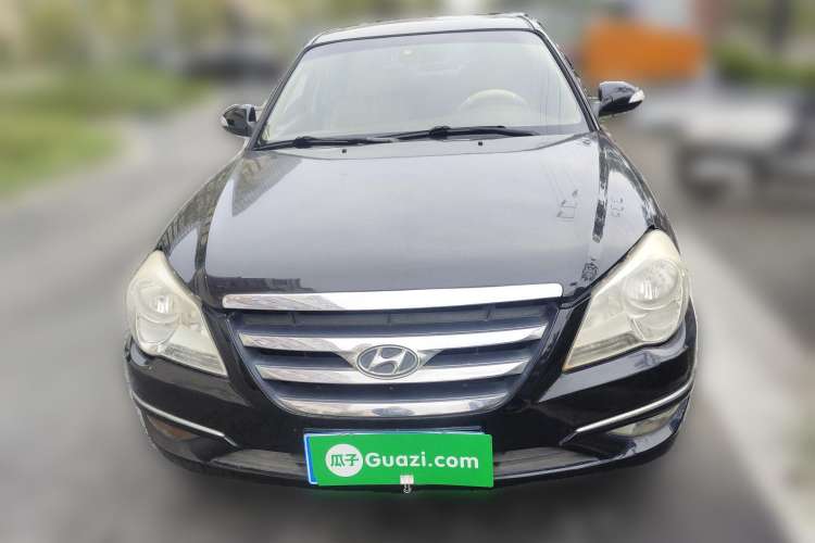 Used Hyundai MoInca 2009 2.0L Automatic Prestige GL Trim Front