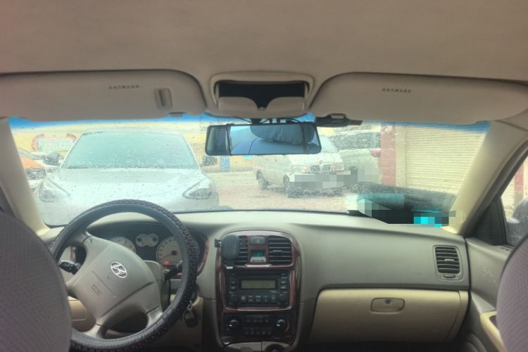 Used Hyundai MoInca 2009 1.8L Manual Comfort Edition GL Headliner