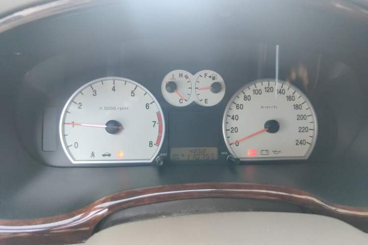 Used Hyundai MoInca 2009 2.0L Manual Comfort Edition GL Instrument Cluster