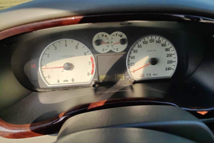 Used Hyundai MoInca 2009 1.8L Manual Comfort Edition GL Instrument Cluster