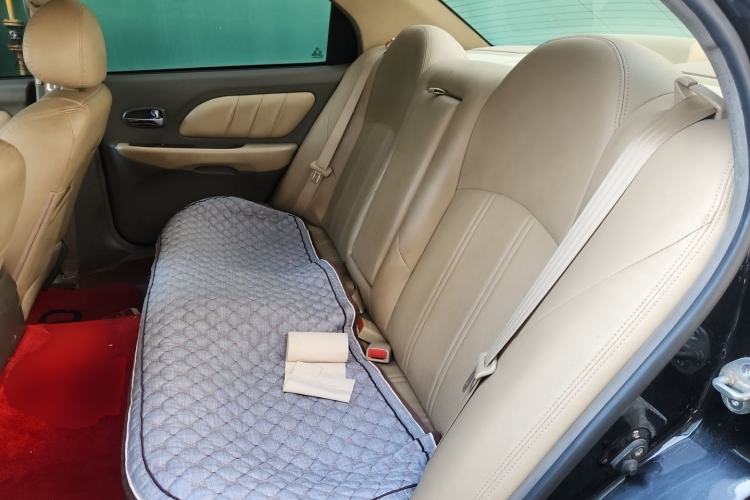 Used Hyundai MoInca 2009 1.8L Manual Luxury Edition GL Left Rear Seat