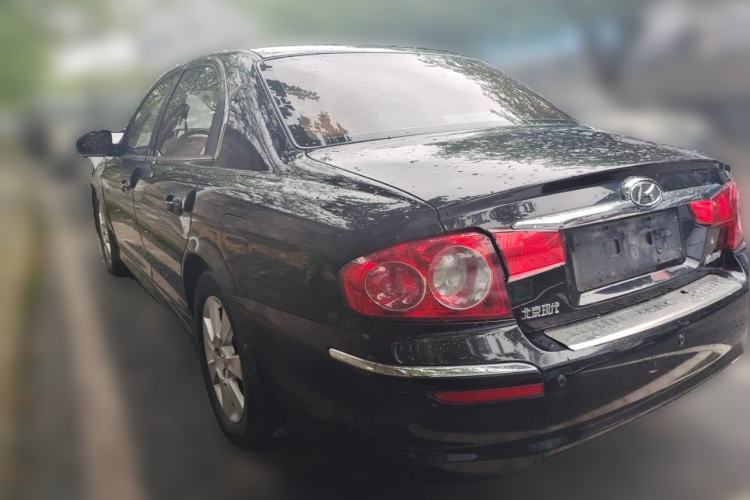 Used Hyundai MoInca 2009 1.8L Automatic Prestige GL Model Rear Left 45 Deg