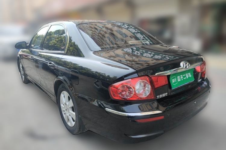 Used Hyundai MoInca 2009 2.0L Manual Comfort Edition GL Rear Left 45 Deg