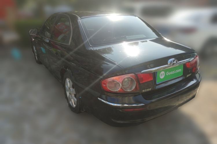 Used Hyundai MoInca 2009 2.0L Manual Luxury Edition GL Rear Left 45 Deg