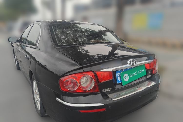 Used Hyundai MoInca 2009 1.8L Automatic Prestige GL Model Rear Left 45 Deg